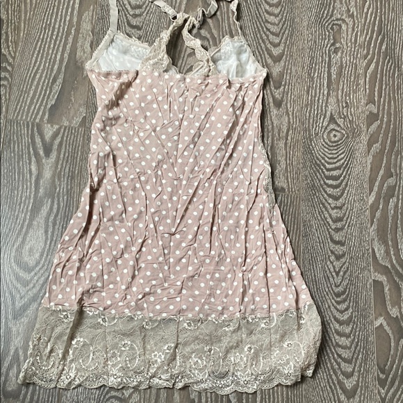 Lace Trim Polka Dot Dress with underwires M - Picture 5 of 5